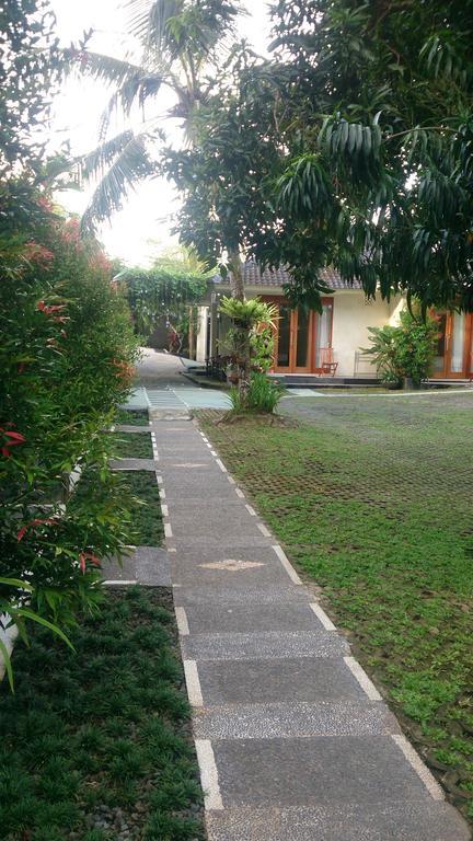 M.A Home Stay นูซาดูอา ภายนอก รูปภาพ